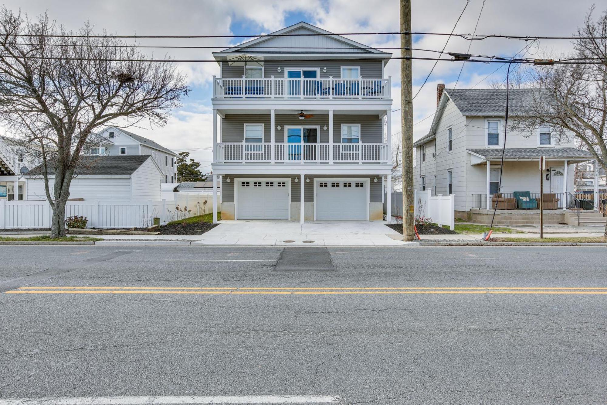 Spacious Wildwood Condo Walk To Beach! Eksteriør bilde
